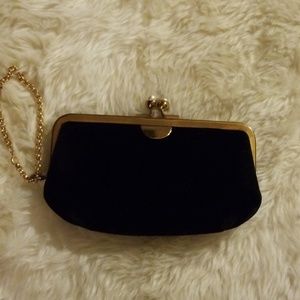 Vintage Black Velvet Wristlet/Clutch w Pearl Clasp